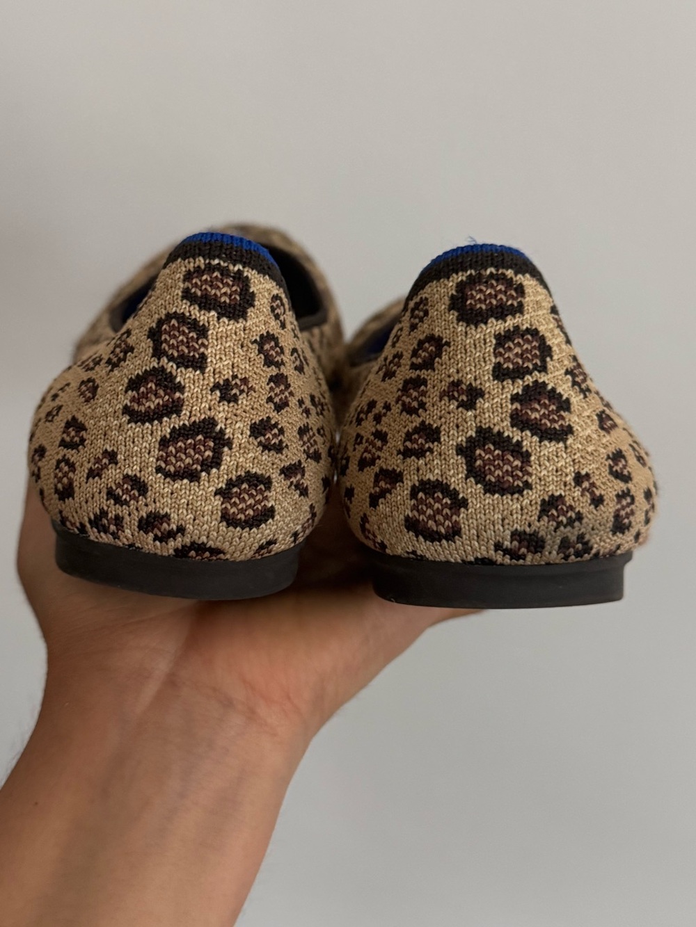 Rothy’s The Flat Leopard Print Knit Ballet Flats Blue Trim Size 7 - Picture 2 of 4
